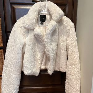 Off white forever 21 crop faux fur  coat